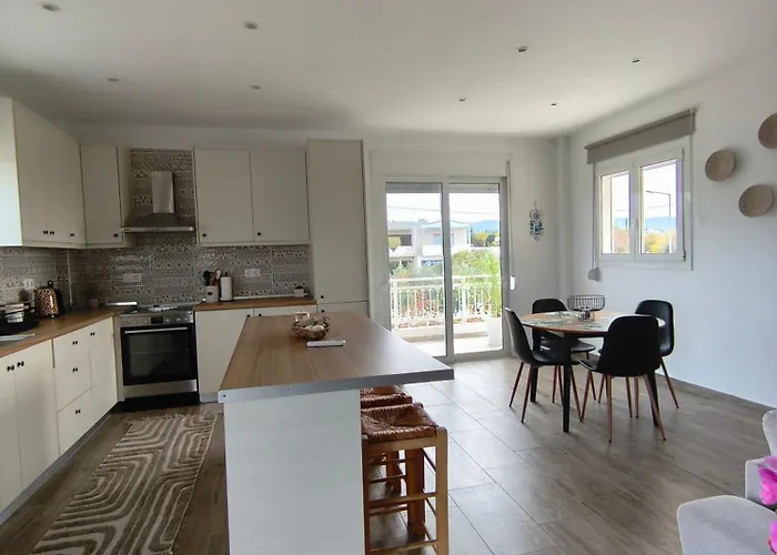 Kiki And Cocos House شقة *